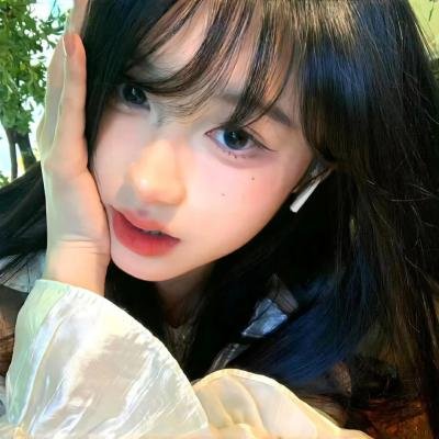 画里真真